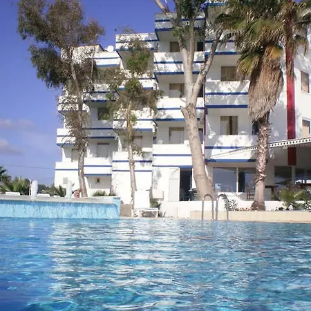 Hotel Skys 3*