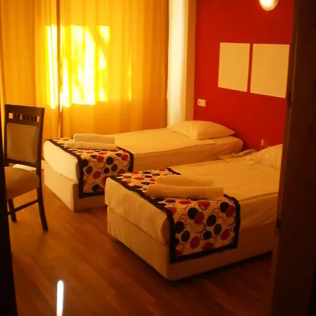 Skys 3* Kızılot